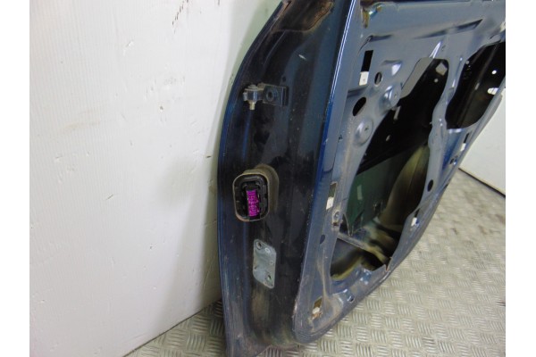 AZUL PUERTA TRASERA DERECHA SEAT LEON (1P1) Reference 2006 AZUL 201948 SEAT - 2