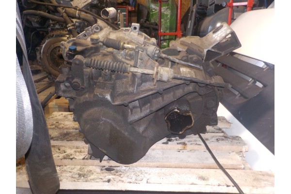 GEARBOX VOLVO S60 2 4B 2003R Catalog number of the part ZDEFIAGRAPUN 090225