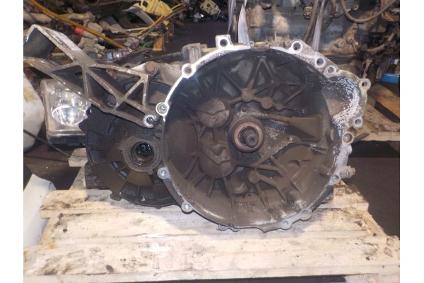 GEARBOX VOLVO S60 2 4B 2003R Car type passenger cars