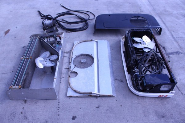 CARRIER ZEPHYR 306 ROUTE 12V R134A NISSAN CABSTAR KPL REFRIGERATION UNIT Catalog number of the part AGREGAT CHODNICZY
