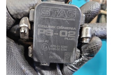 Instalación del sistema de gas LPG STAG 300-6 QMAX PLUS