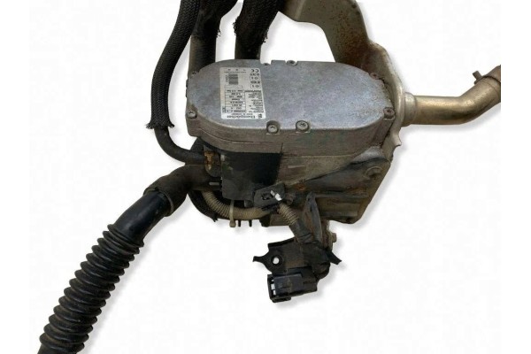 Webasto TOYOTA AVENSIS Estate _T27_ E1032472 2 2L diesel 110kW 2010 Part manufacturer Toyota OE