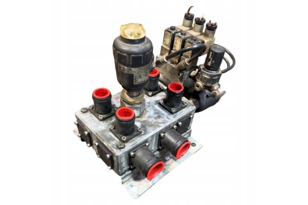 20886557 Válvula de Refrigerante del Calentador de Agua VOLVO