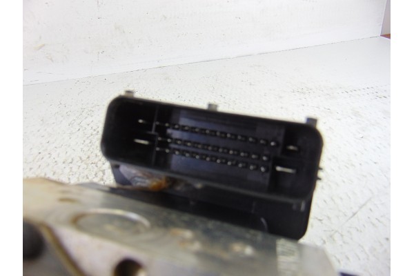 58920-3U300 ABS KIA SPORTAGE (SL) Concept 4x2 2010 58920-3U300 200472 KIA - 4