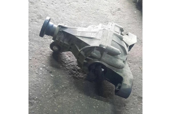 Rear reducer AUDI Q7 4L 99039 3 0L diesel 171kW 2006