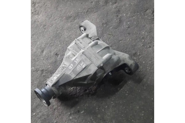 Rear reducer AUDI Q7 4L 99039 3 0L diesel 171kW 2006 Car type passenger cars