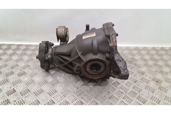 REAR DIFFERENTIAL REAR MERCEDES BENZ C W204 2043504801 GENUINE Part manufacturer Mercedes Benz OE