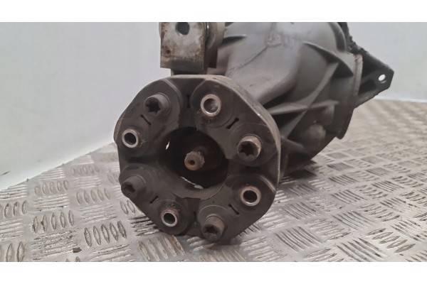 REAR DIFFERENTIAL REAR MERCEDES BENZ C W204 2043504801 GENUINE Installation side rear