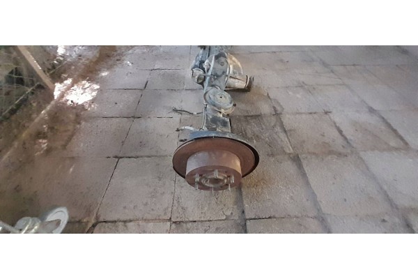 Front differential Nissan Patrol Y60 Catalog number of the part 605205987 ATSSSSSSSSS