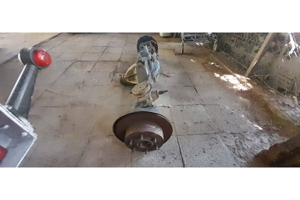 Front differential Nissan Patrol Y60 Car type passenger cars