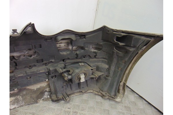 PLATA PARAGOLPES DELANTERO MERCEDES-BENZ CLASE C (BM 203) BERLINA