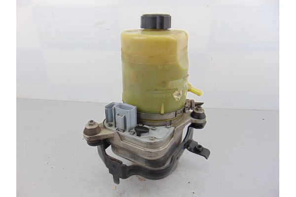 4M513K51DA BOMBA DIRECCION FORD C-MAX (CB3)(2007) Ambiente 2009 4M513K51DA 190199 FORD - 1