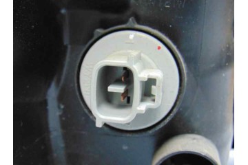 FARO IZQUIERDO TOYOTA YARIS (P13)