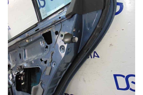 AZUL PUERTA TRASERA DERECHA MERCEDES-BENZ CLASE E (BM 211) BERLINA