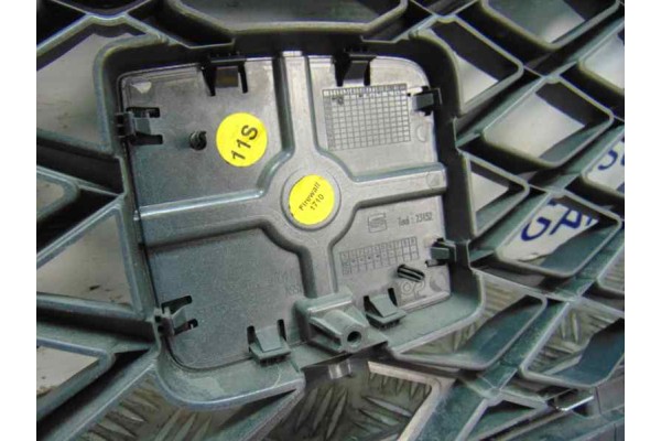 5FJ853654B REJILLA DELANTERA SEAT TARRACO (KN2) Style 5FJ853654B 183449 SEAT - 5