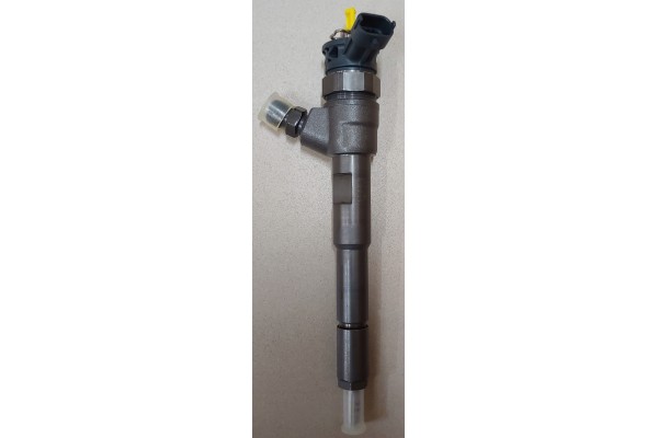 INJECTOR CR RENAULT KANGOO 1 5 DCI 08 RENAULT 166000121R