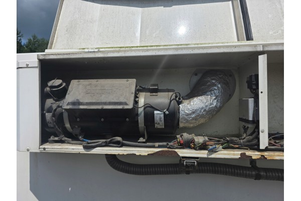 Calefactor estacionario DEWASTO EBERSPACHER 8L 8KW