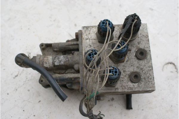 FOUR WAY VALVE KNORR RENAULT PREMIUM DCI AE4440 962425 Catalog number of the part AE4440 962425