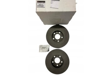 SET OF NEW MITSHUBISHI MQ001578 FRONT BRAKE DISCS