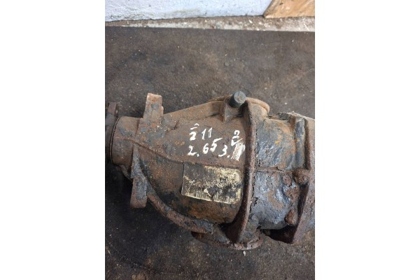 Rear differential Mercedes Benz E W211 A2303510508 Catalog number of the part A2303510508