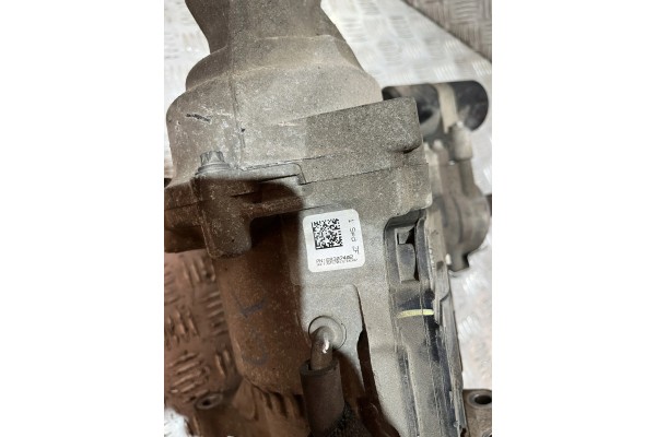 REDUCER DIFFERENTIAL JEEP CHEROKEE KL 13 68307402AB 2 2D M JET CRD Car type passenger cars