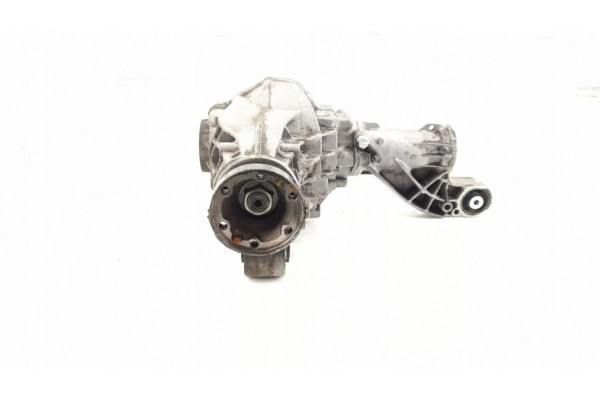 Front differential Front Mercedes Benz R W251 1643302502 Car type passenger cars