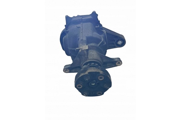 Rear differential BMW 5 G30 G31 G38 8647115 Installation side multipurpose