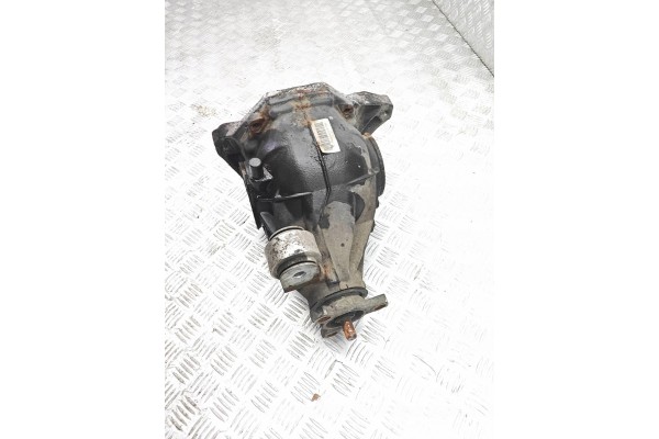 Diferencial trasero 2.47 Mercedes-Benz C W204 A2093510205