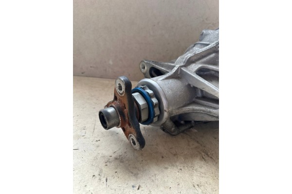 BMW 3 G20 4 G22 G26 DIFFERENTIAL BRIDGE REAR 8647923 2 81 Catalog number of the part 8647923 2 81 G20 G22