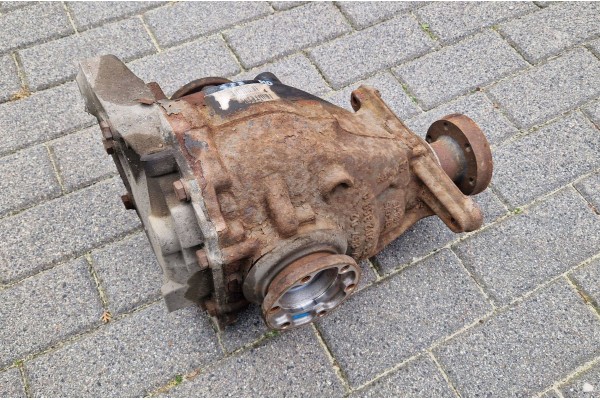 BMW 5 E60 E61 LIFT 07 10 2 0 DIESEL N47D20A REAR BRIDGE DYFER 7560591 3 23 Catalog number of the part 7560591 3 23 FREECAR