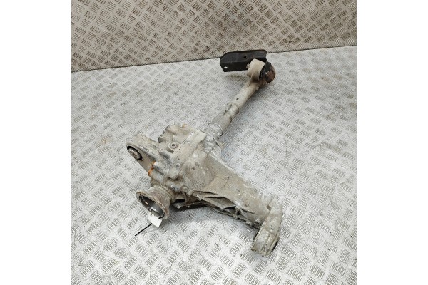 FRONT REDUCER VW AMAROK 2H_ S1B 4460310066 38053136 2 0L 132kw 2014 Part manufacturer Volkswagen OE