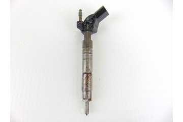 A6420701187 INYECTOR MERCEDES-BENZ CLASE E (BM 212) LIM.