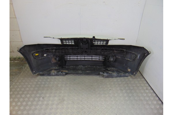 PLATA PARAGOLPES DELANTERO RENAULT MEGANE II CLASSIC BERLINA Confort Authentique 2005 PLATA 195674 RENAULT - 4