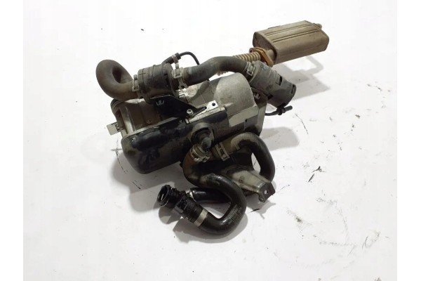 Webasto VOLVO XC60 II 246 32289977 2 0L hybrid 2022 Quality of parts according to GVO O original with manufacturer s logo OE