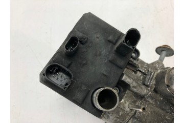 Calefactor auxiliar de agua EBERSPACHER HYDRONIC S3 D4A 81619016203 de