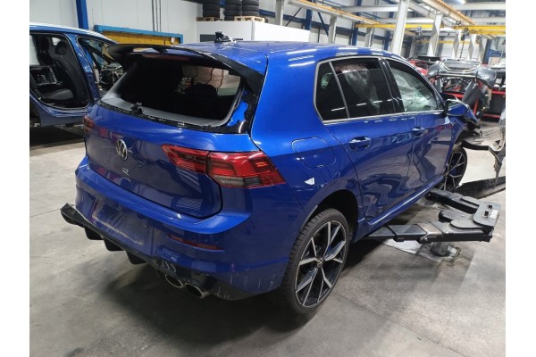 Sistema de Escape Volkswagen Golf VIII (Modelo CD1, 2020 Presente) - N