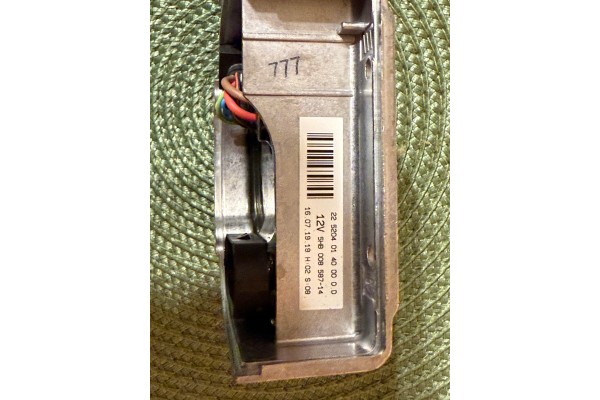 Mercedes eberspacher hydronic D5WS furnace controller Catalog number of the part A9068305800