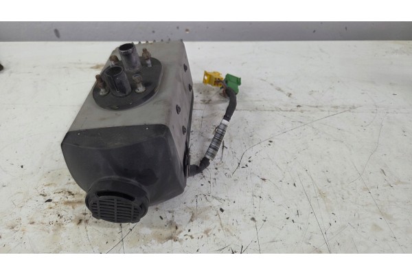 Parking heater webasto air top 2000 st volvo fh 9015998b Packaging status original