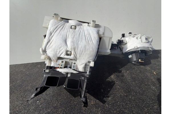 Nagrzewnica obudowa komplet DS7 3008 II 5P1320300