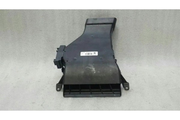 BMW Series 5 F07 GT Auxiliary Heater Right 9158584 Car type passenger cars