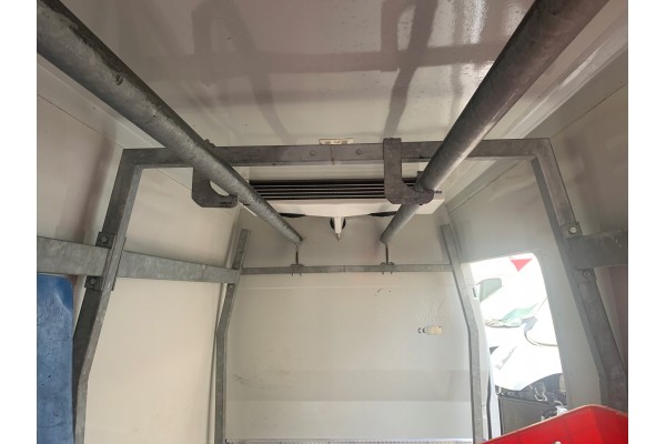 BUS BODY HALF CARRIAGE REFRIGERATED TRANSPORT TRANSIT DUCATO SPRINTER Part manufacturer Webasto