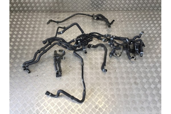 AUDI Q4 E TRON SPORTBACK WATER LINES SET