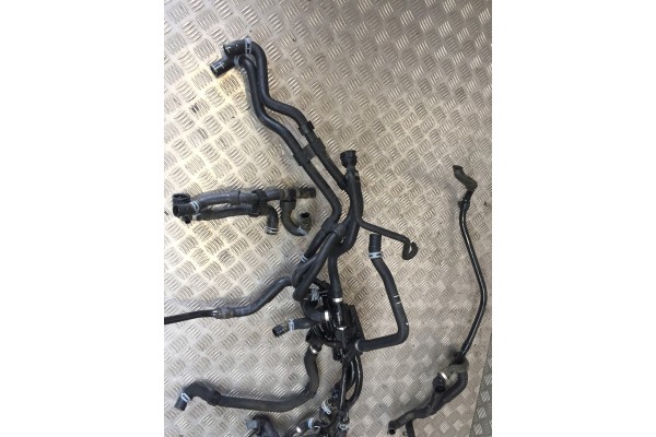 AUDI Q4 E TRON SPORTBACK WATER LINES SET Part manufacturer Audi OE