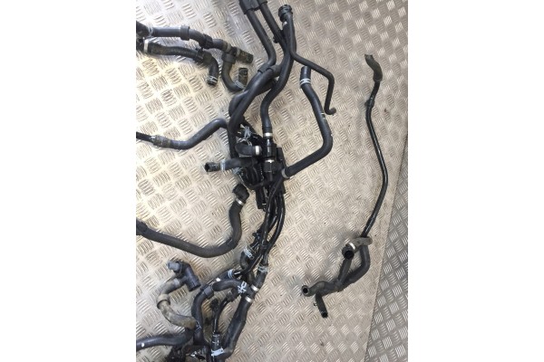 AUDI Q4 E TRON SPORTBACK WATER LINES SET Car type 4x4 SUV passenger cars
