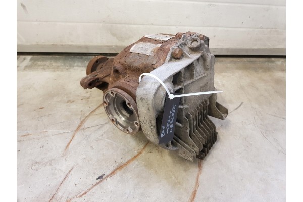 Complete differential BMW 5 E60 E61 3312 7547093 2 47 Car type passenger cars