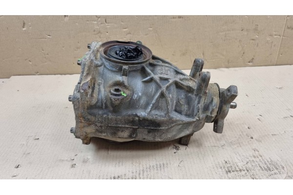 2009 Mercedes Benz E W211 Rear differential A2303512008 Catalog number of substitutes GD01423 01540015 7907
