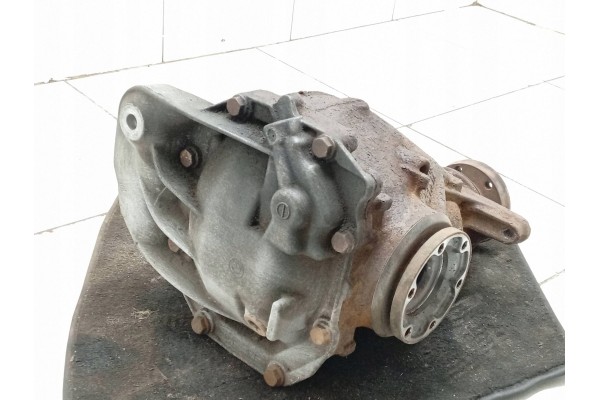2008 BMW 5 E60 E61 Rear differential 7570470 Part manufacturer BMW OE