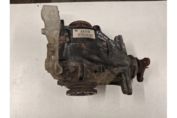 GENUINE BMW X1 E84 2014 Rear differential 7611129