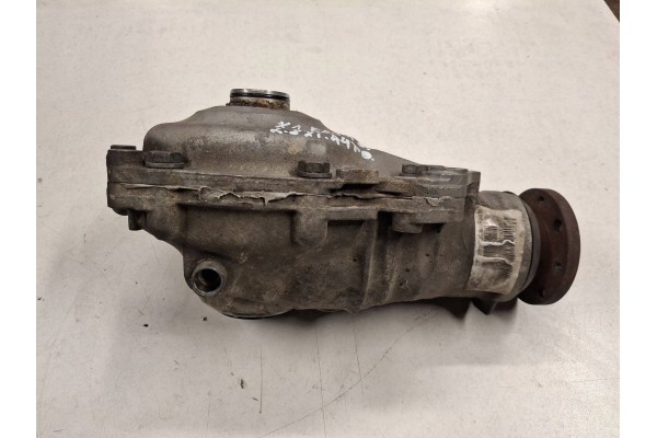GENUINE BMW X1 E84 2014 Front differential 7533434 Car type 4x4 SUV
