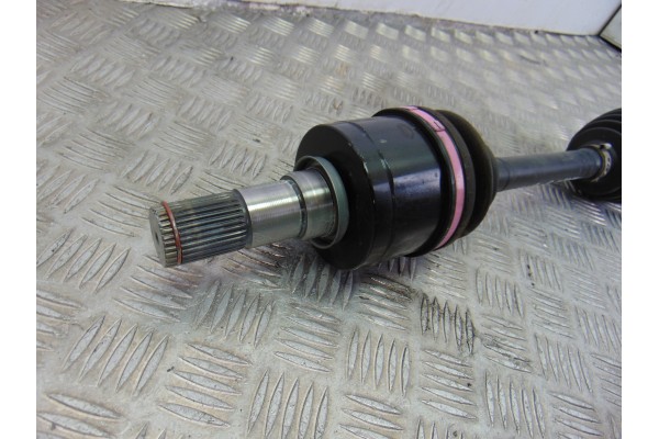  TRANSMISION DELANTERA IZQUIERDA MAZDA 3 BERLINA / SEDÁN (BM/BN) Luxury 2014 201055 MAZDA - 2